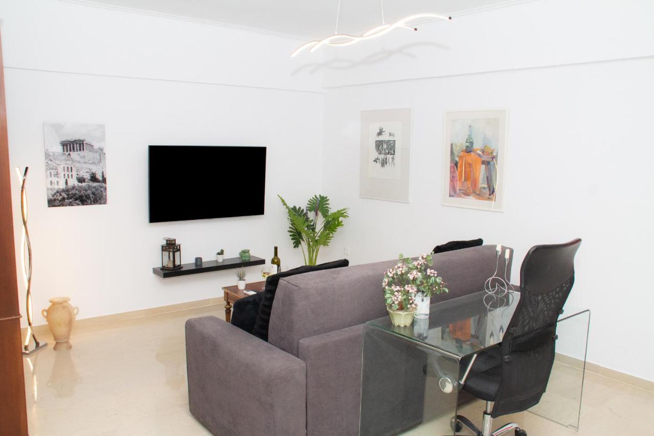Acropolis Luxurious Legacy Apartment Athena Bagian luar foto